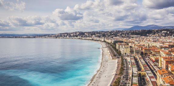 Language Immersion in Nice