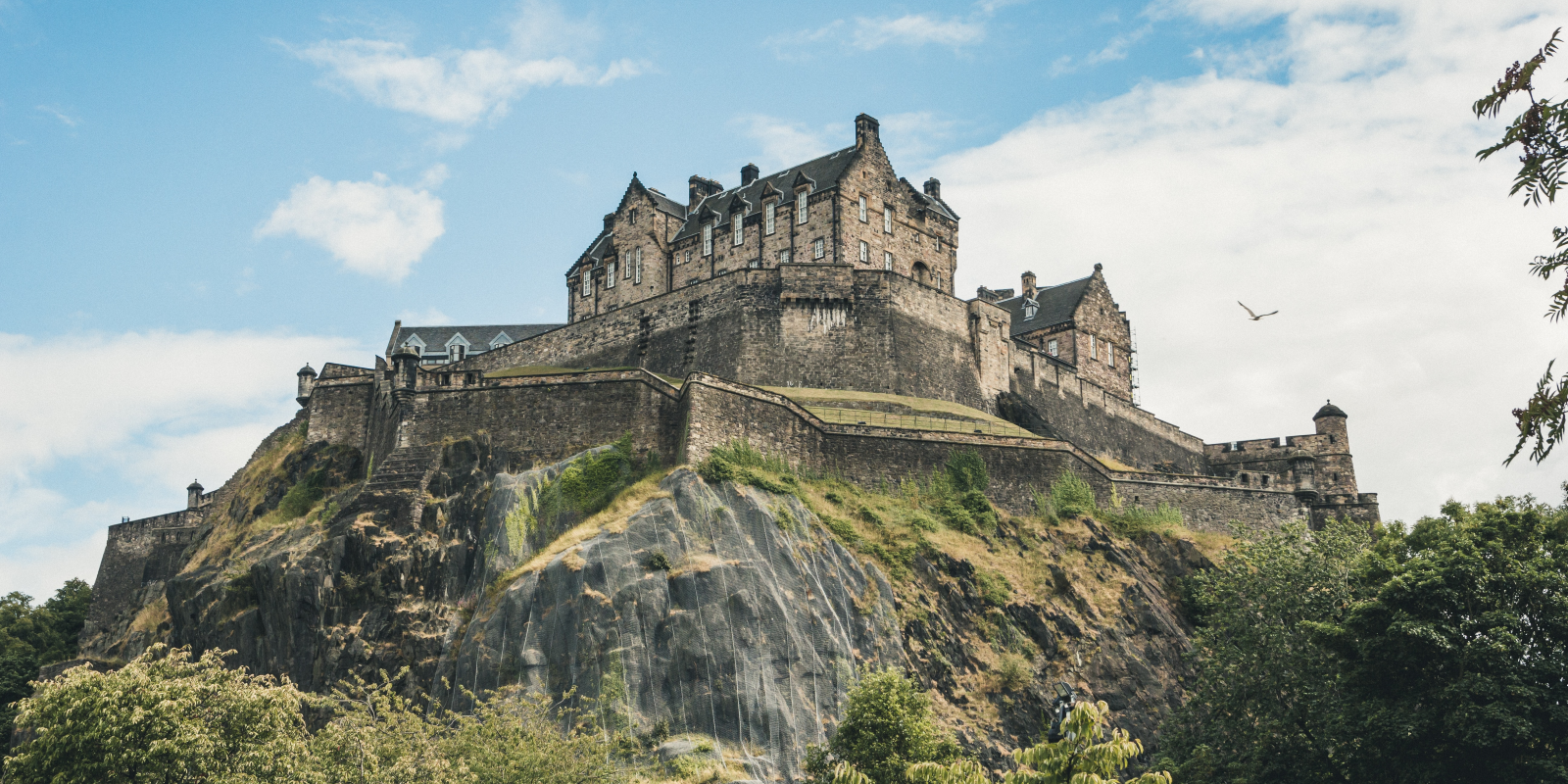 Image for tour: Edinburgh & London