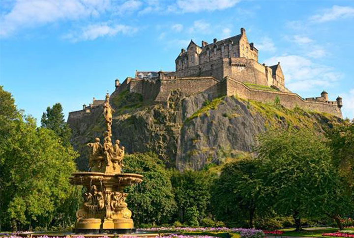 Image displaying map describing the itinerary of the Travel for Credit: Exploring English in the U.K. tour